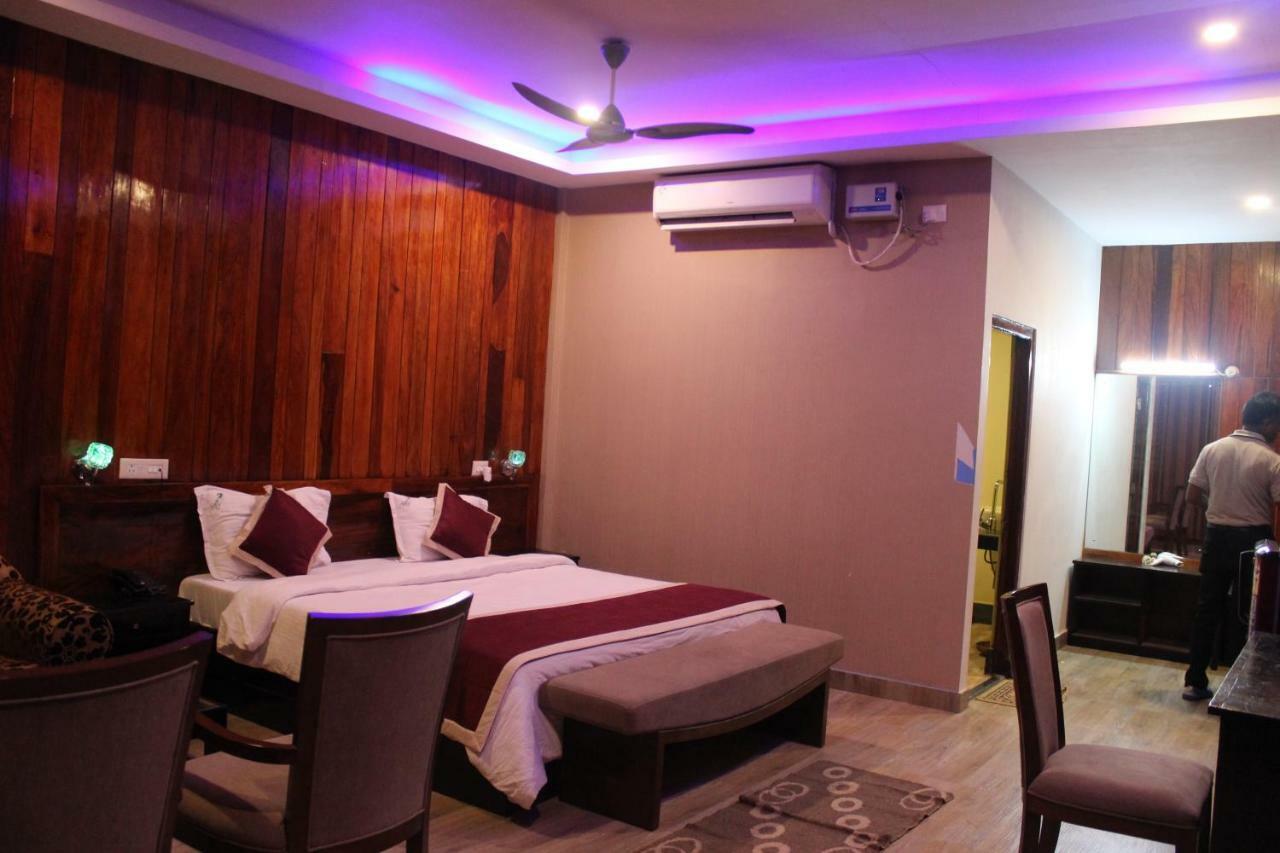 Tango Beach Resort Lakshmanpur Екстериор снимка